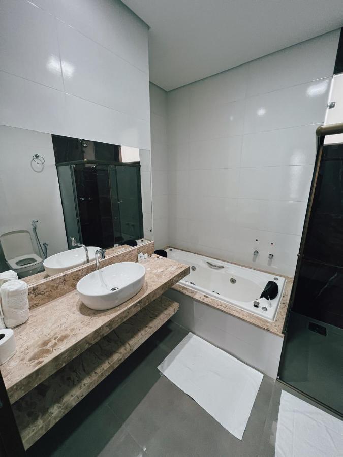 Hotel Esmeralda Verde Teófilo Otoni المظهر الخارجي الصورة